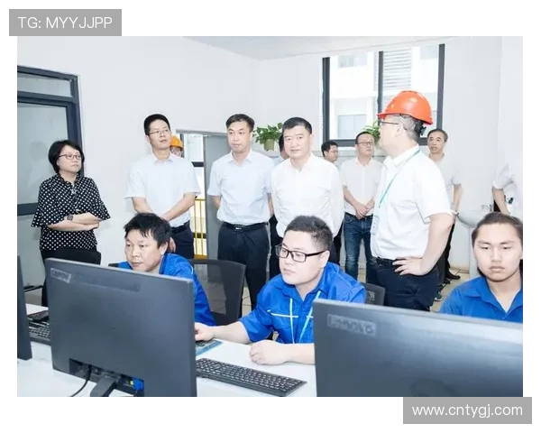 CBA足球队吴炳：篮球明星吴炳的足球情缘与球场表现